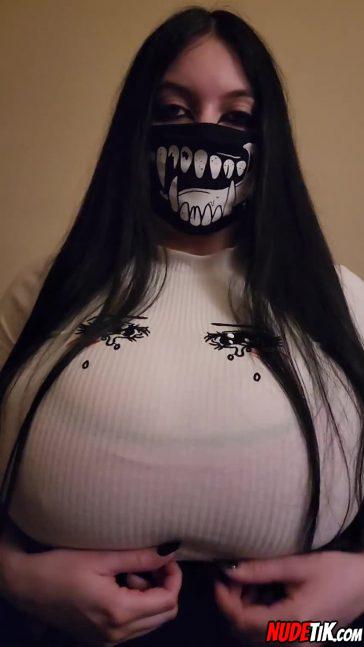 I Can Barely Wear This Shirt Lol 001.jpeg