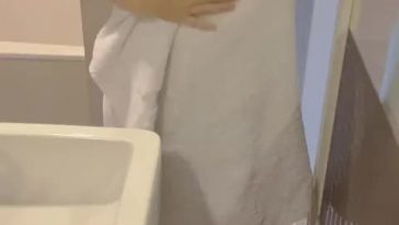 Last Week A Became A Mom X3 Hows My Mombod 001.jpeg