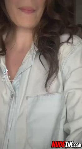 Nudetiktok.com.jpg