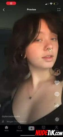 Nudetiktok.com.jpg